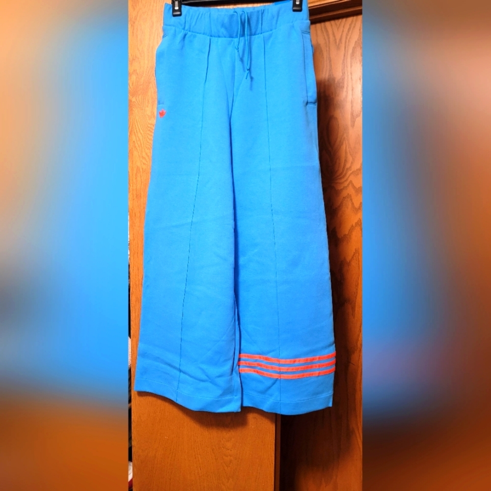 ADIDAS ADICOLOR NEUCLASSICS WIDE TRACK PANTS